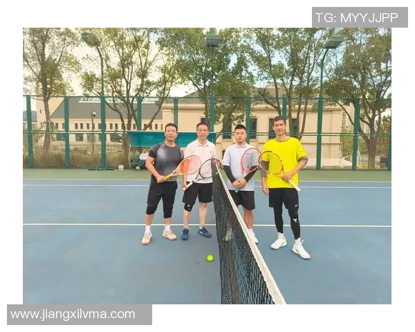 全国锦标赛回顾：杭州网球队展现卓越团队协作精神与竞技风采