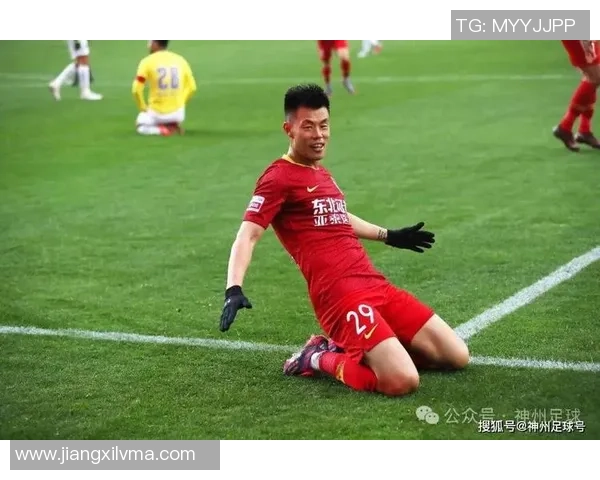 中国足球明星胖的背后故事与励志转变之路